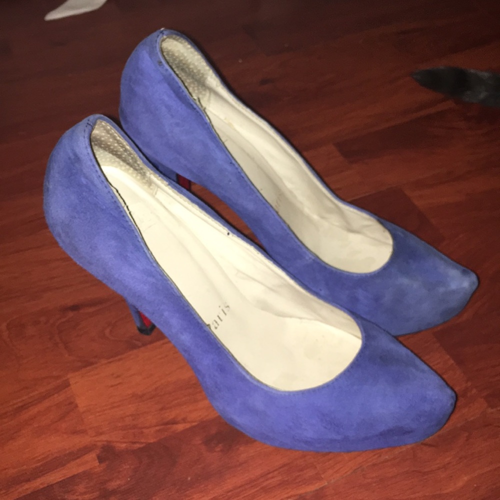 Blue suede LOUBOUTIN Pumps